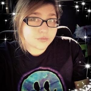 Meet your Posher, Katelyn